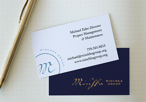 MUSE Advertising Awards - Luxurious gold and blue business cards