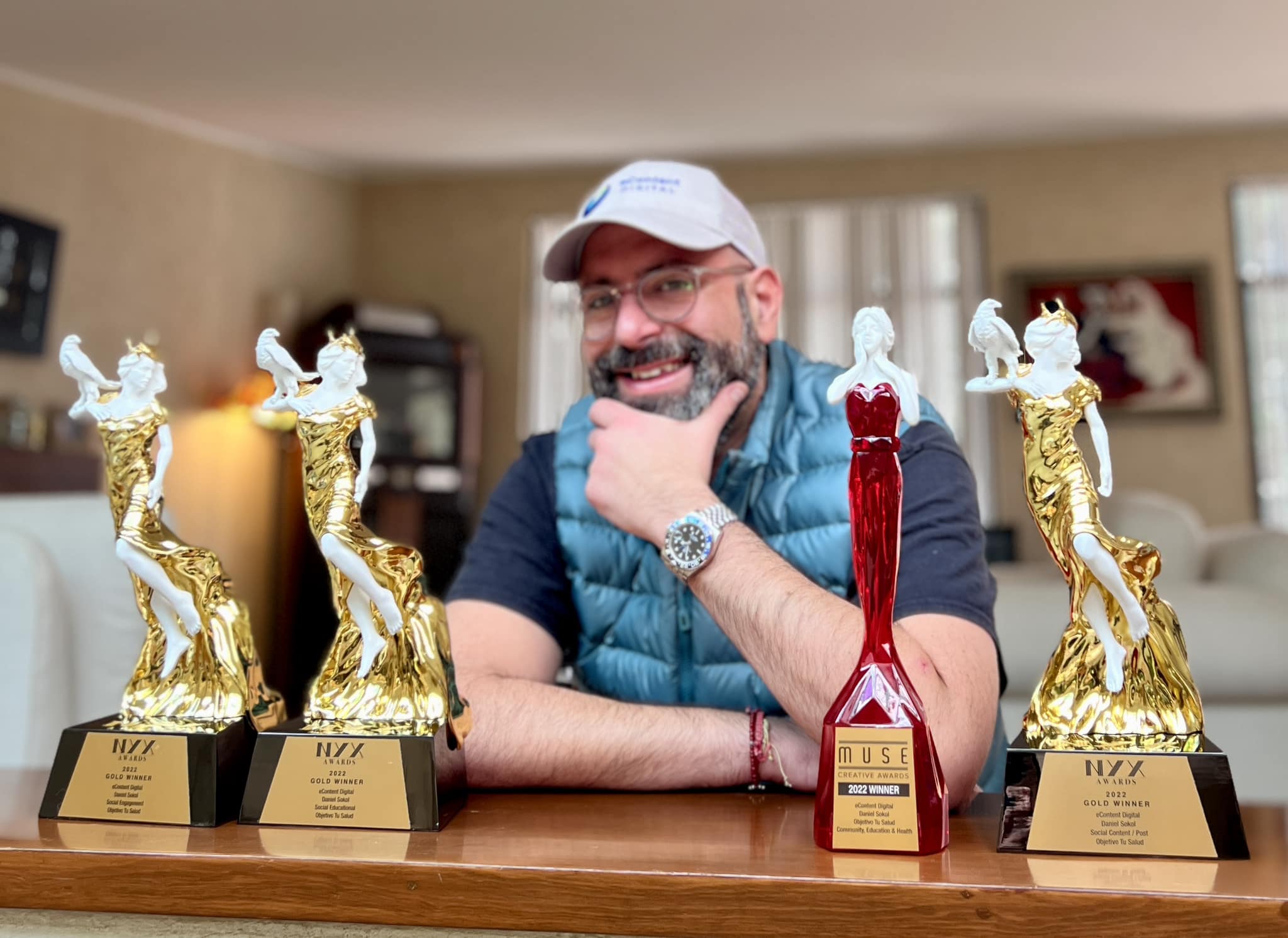 Stoked to finally be able to hold these amazing MUSE statuettes! - MUSE Winner Gallery